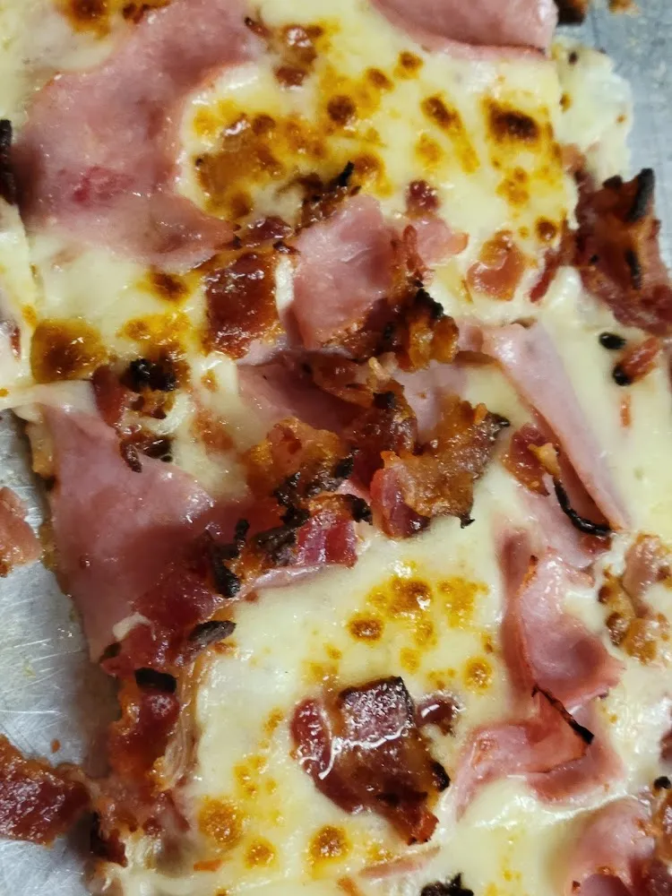 Canadian Bacon & Bacon Pizza